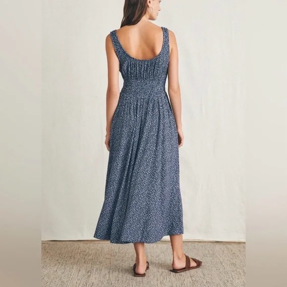 Faherty Sunseeker Midi Dress in Navy Riverton Ditsy floral spring summer - Picture 3 of 11